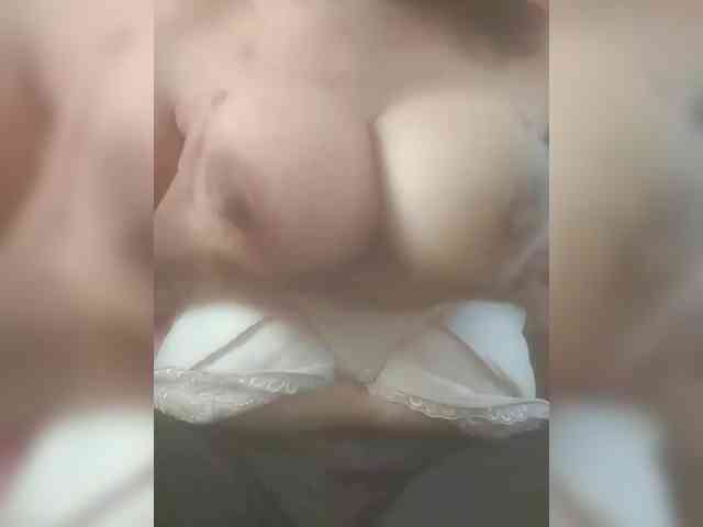 Ladysexyboobs webcam