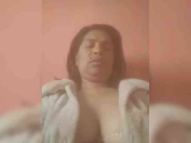 Ladysexyboobs webcam