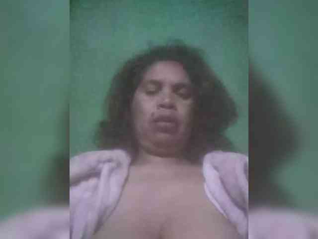 Ladysexyboobs webcam