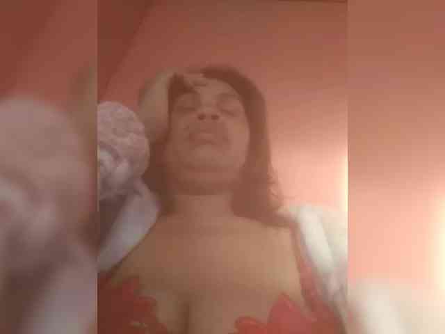 Modèle: Ladysexyboobs