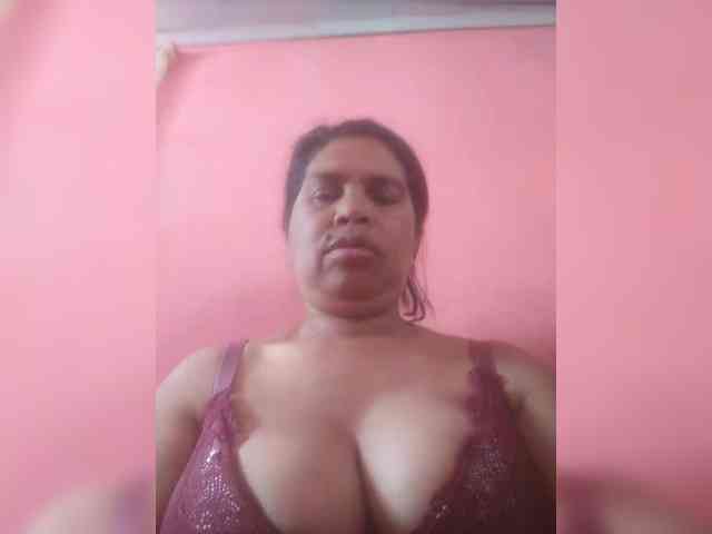 Ladysexyboobs webcam