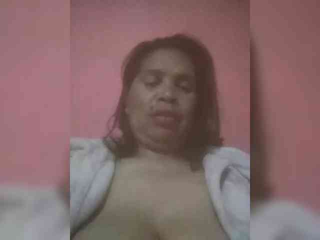 Modèle: Ladysexyboobs