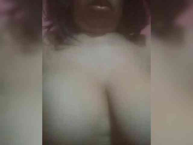 Ladysexyboobs