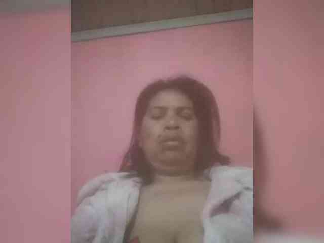 Ladysexyboobs webcam