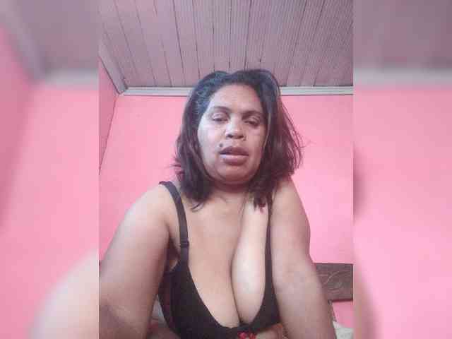 Ladysexyboobs
