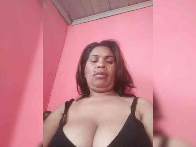 Ladysexyboobs