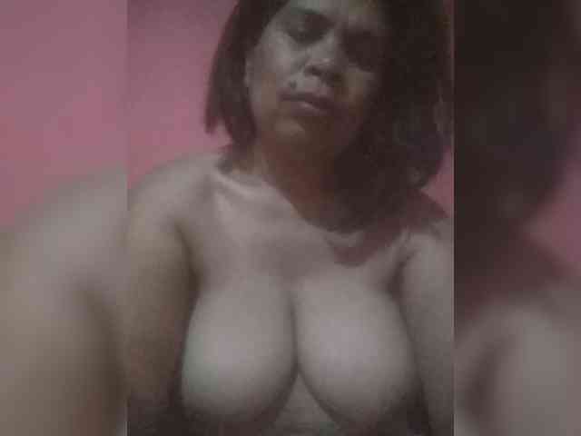 Ladysexyboobs