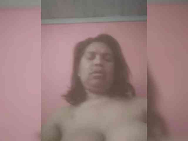 Ladysexyboobs webcam