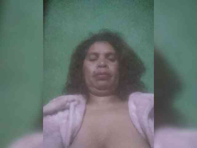 Ladysexyboobs webcam