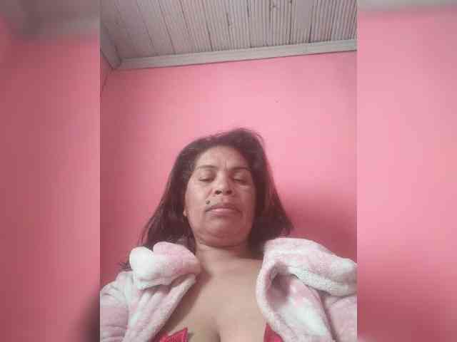 Ladysexyboobs webcam