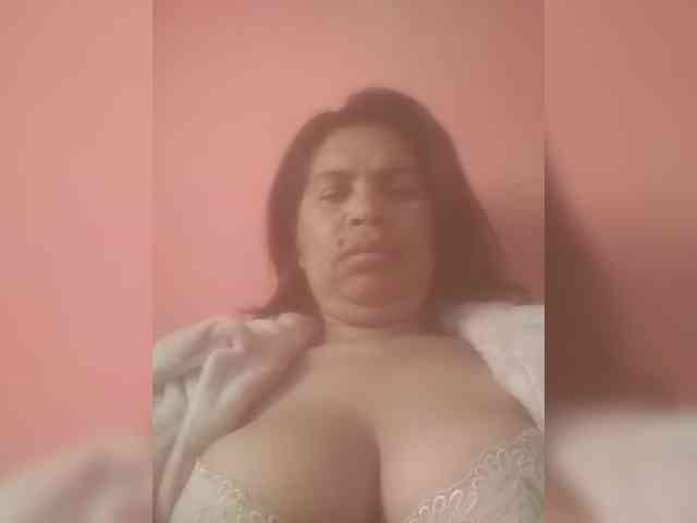 Ladysexyboobs webcam