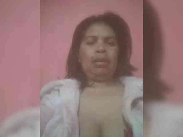 Ladysexyboobs webcam