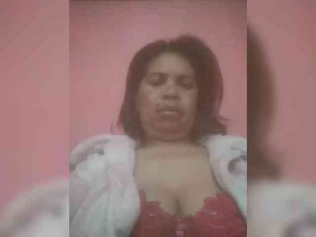 Ladysexyboobs webcam