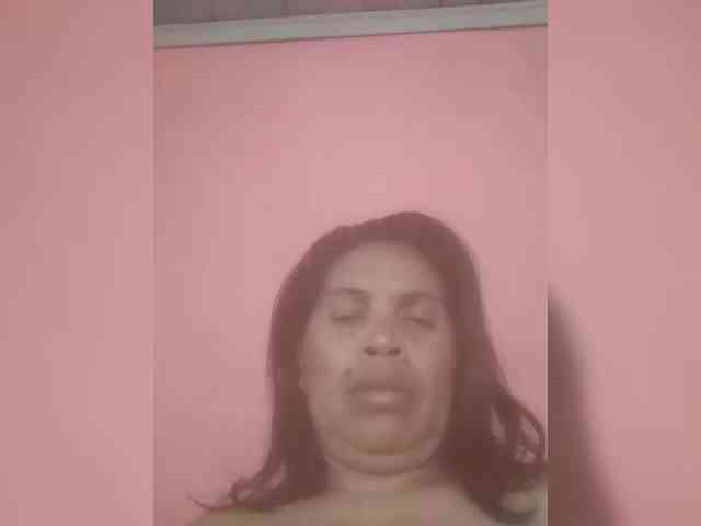 Ladysexyboobs webcam