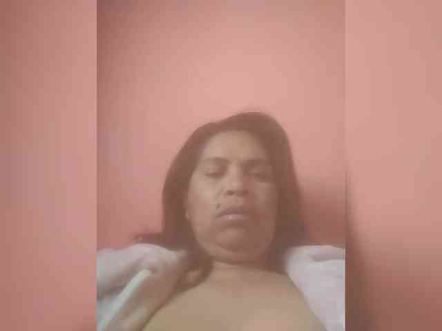 Ladysexyboobs webcam