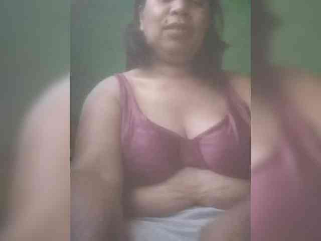 Ladysexyboobs webcam