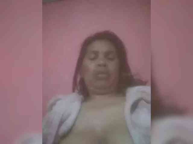Ladysexyboobs webcam