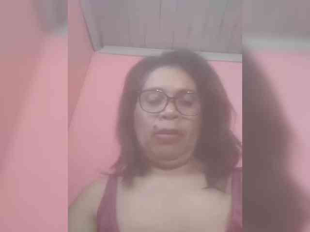 Ladysexyboobs webcam