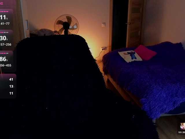 MilanaOmgReal live cam on BongaCams