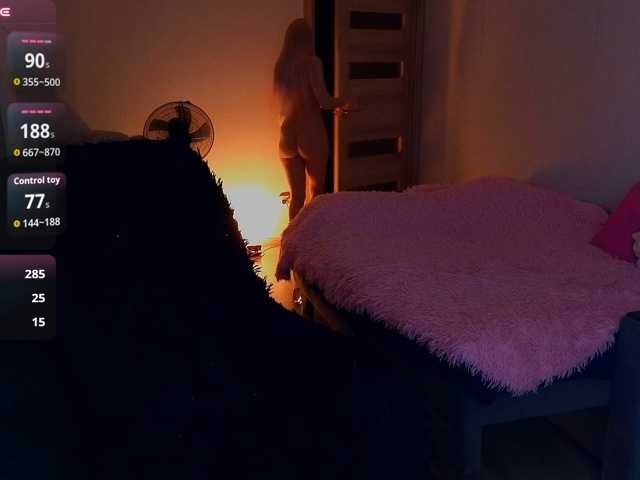 MilanaOmgReal live cam on BongaCams