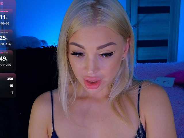 MilanaOmgReal live cam on BongaCams