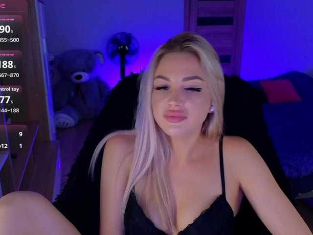 MilanaOmgReal live cam