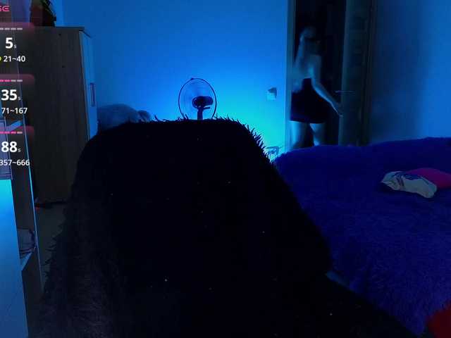 MilanaOmgReal live cam on BongaCams