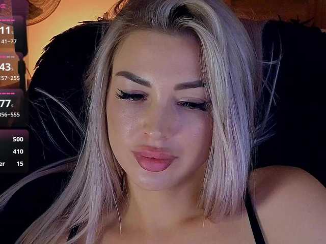 MilanaOmgReal live cam on BongaCams