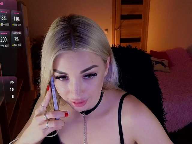 MilanaOmgReal live cam on BongaCams