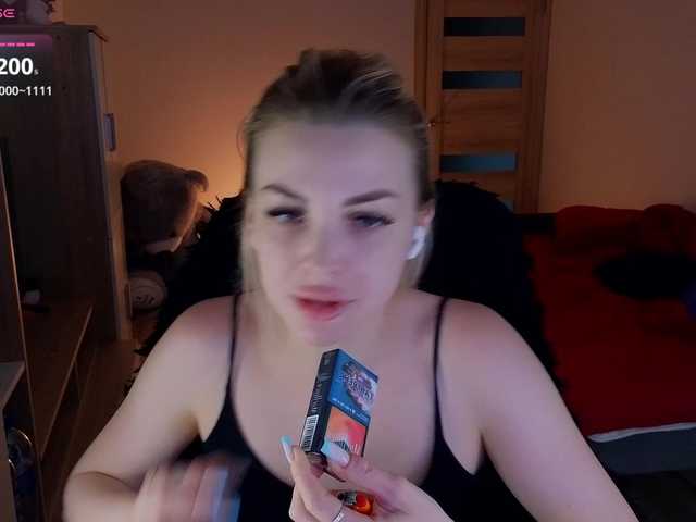 MilanaOmgReal live cam on BongaCams