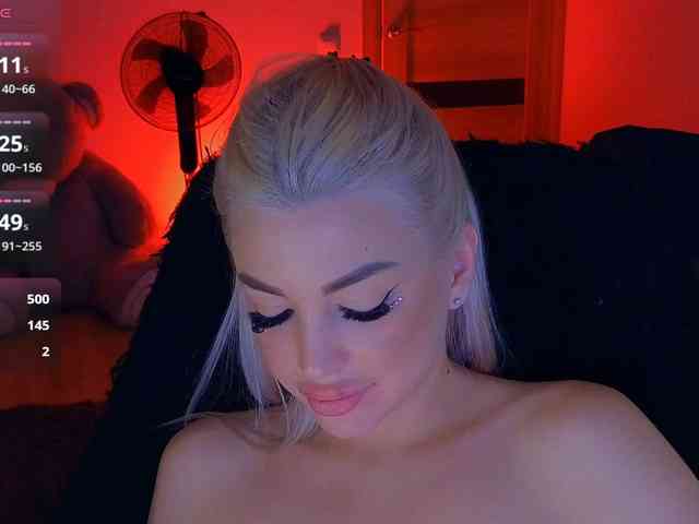 live sexcam MilanaOmgReal