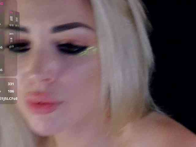 MilanaOmgReal webcam