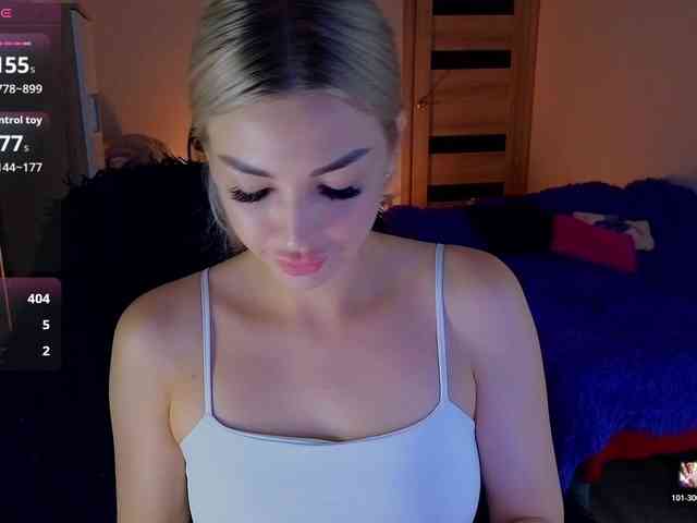 MilanaOmgReal webcam