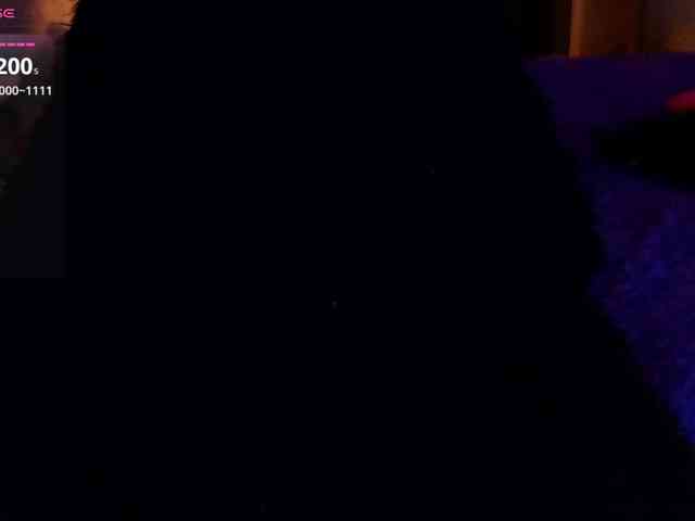 MilanaOmgReal webcam