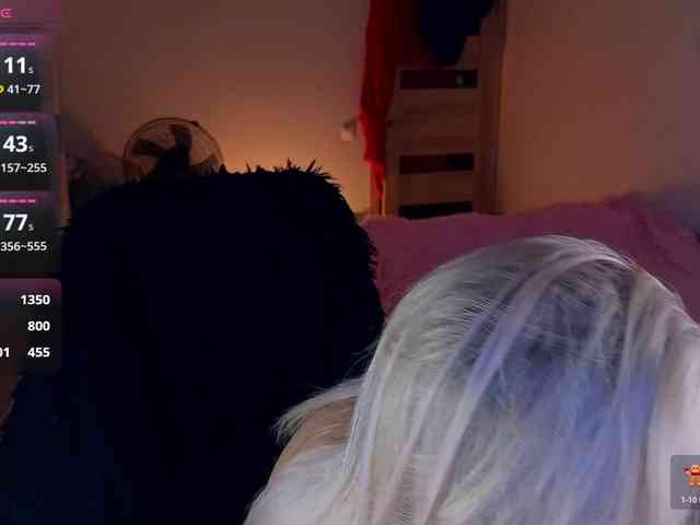 MilanaOmgReal webcam