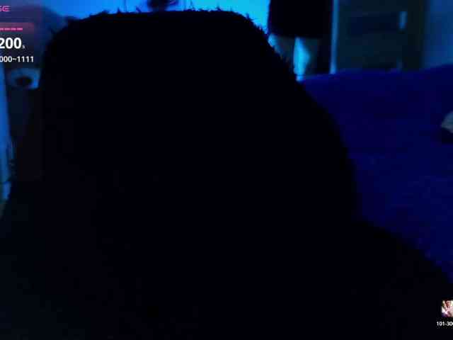 MilanaOmgReal webcam
