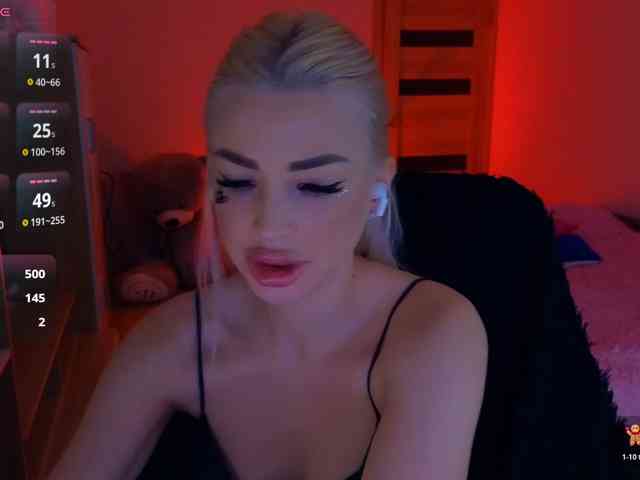 MilanaOmgReal webcam