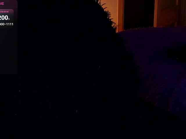 MilanaOmgReal webcam