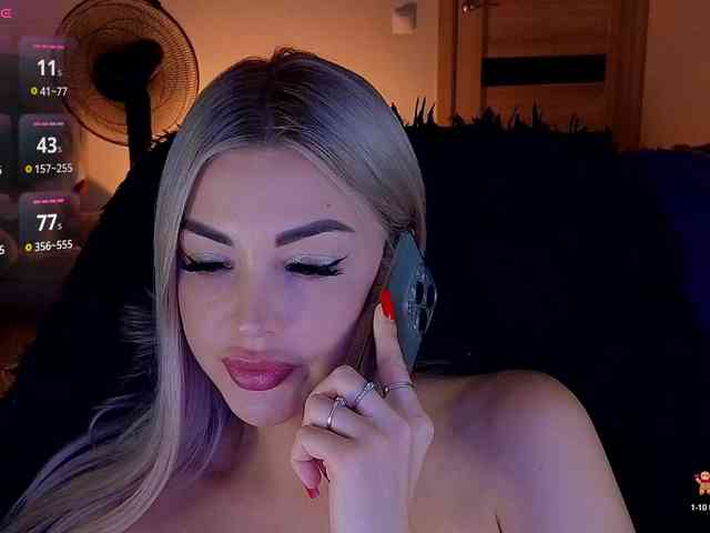 MilanaOmgReal Live Webcam on BongaCams