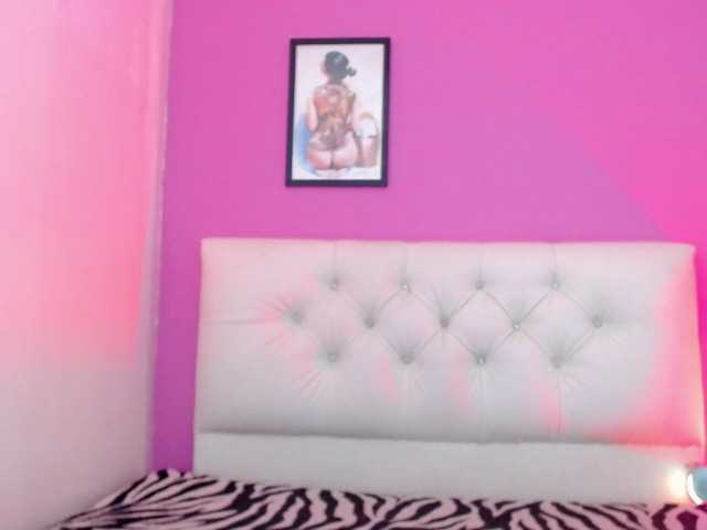 pamela666 live cam on BongaCams
