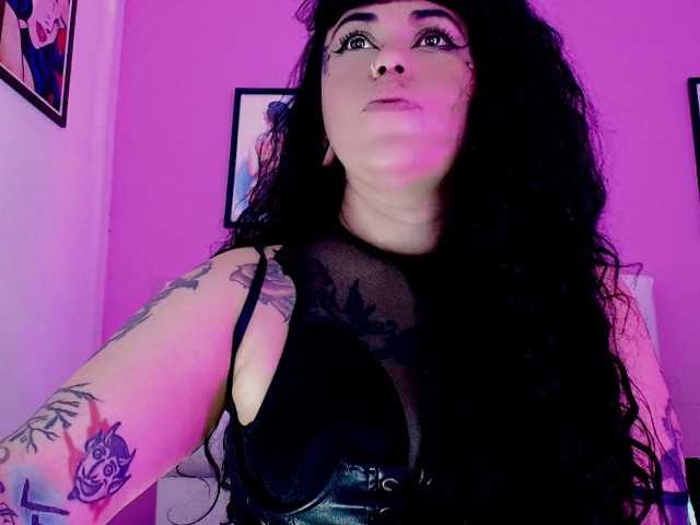 pamela666 live cam on BongaCams