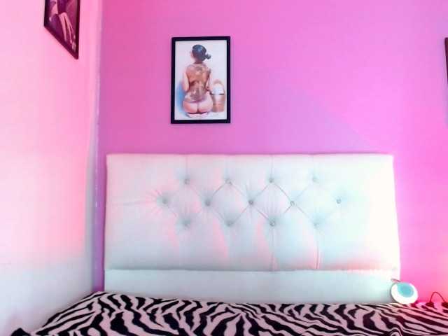 pamela666 live cam on BongaCams