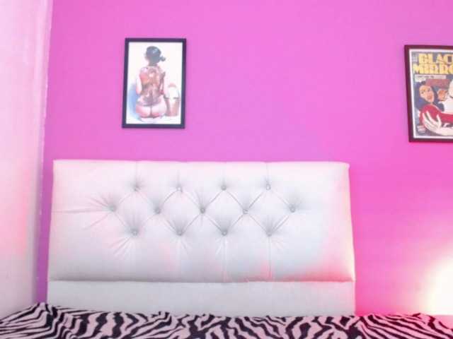 pamela666 live cam preview