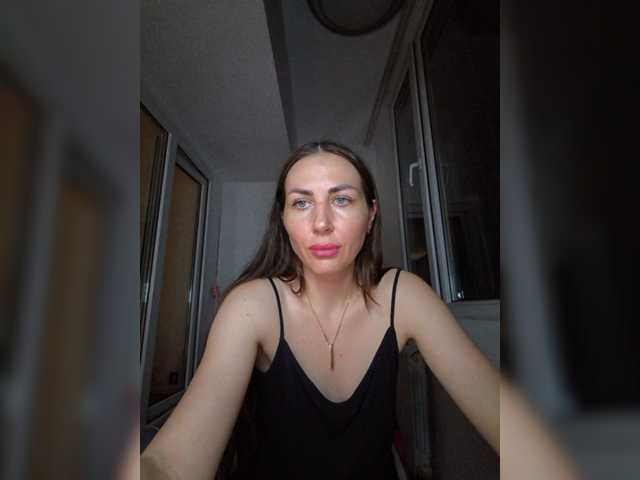 WOWLADY live cam preview