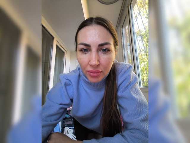 WOWLADY, en vivo ahora en BongaCams