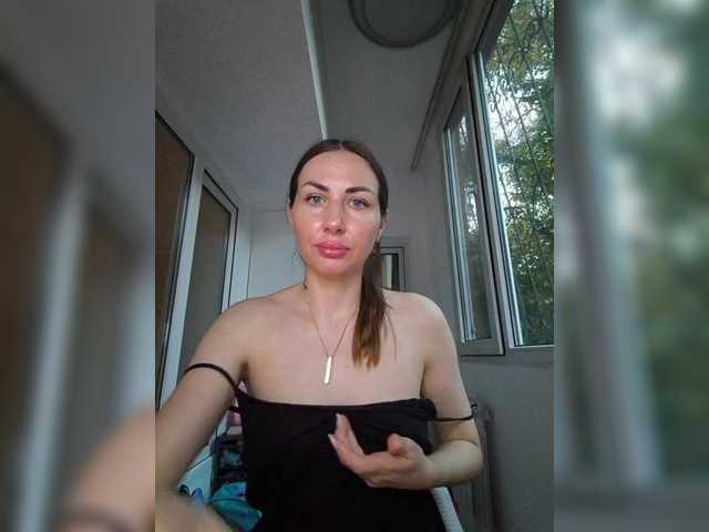 WOWLADY live cam preview