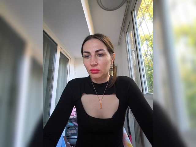 WOWLADY live cam on BongaCams