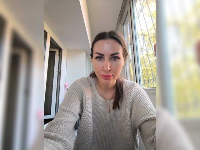 WOWLADY live cam on BongaCams
