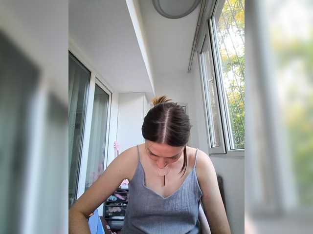 WOWLADY live cam on BongaCams