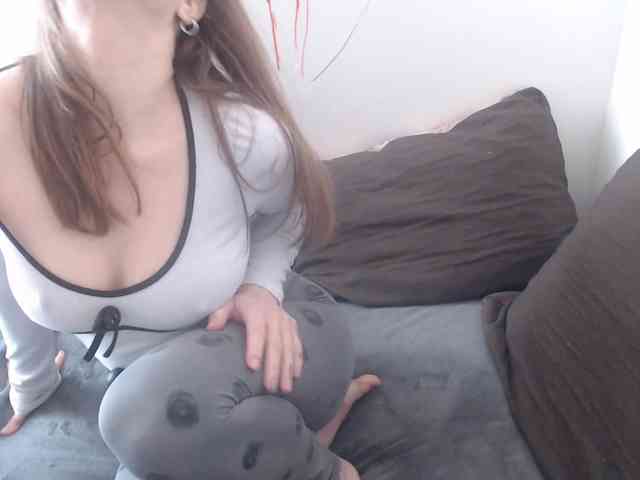 GinaAngelina webcam